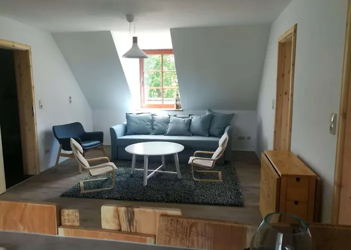 Ferienwohnung * Möllenhagen